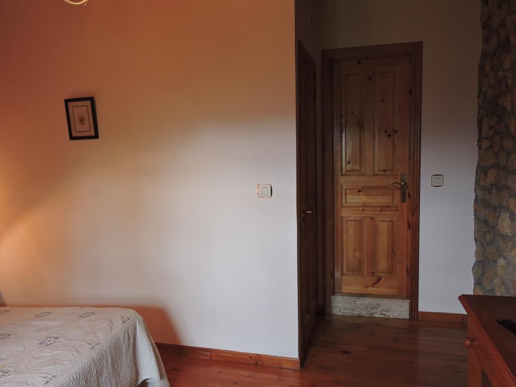 Ablanera 2 Guest House Cangas de Onis Exterior photo